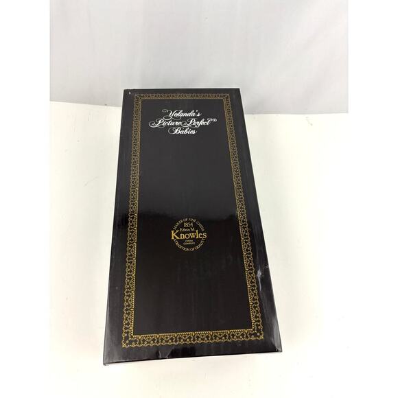 VTG Ashton Drake Jennifer Porcelain Doll by Yolanda Bello 1980s Perfect Babies - Picture 15 of 16